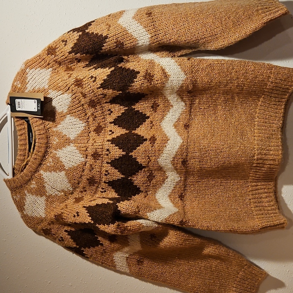 NWT Vero Moda O neck Nordic Sweater tan & birch sz.L